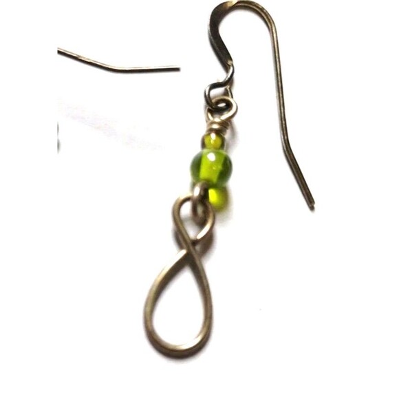 Green Beaded Earrings Silver Tone Twisty Hook Dangle Drop Boho Women’s Jewelry - Picture 3 of 4